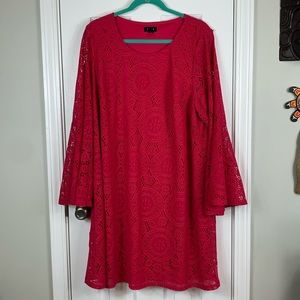 Tacera dark pink lace colored long bell sleeved dress size 2X. Has liner.